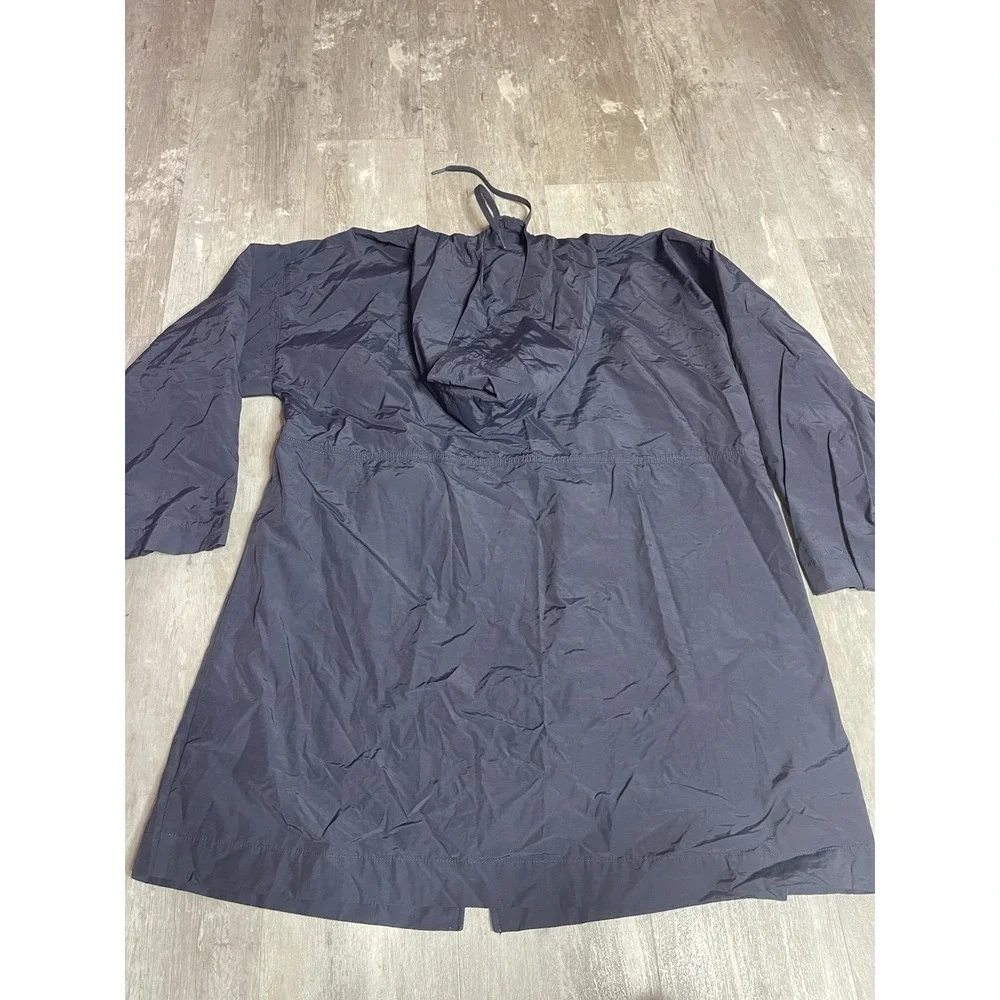Eileen Fisher eileen fisher
